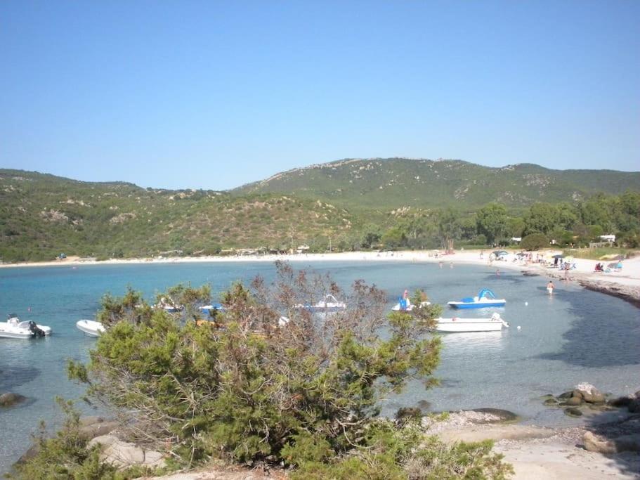 Casa Viola Di Maria Gabriella, San Vito A 25 Minuti Da Costa Rey E Villasimius מראה חיצוני תמונה